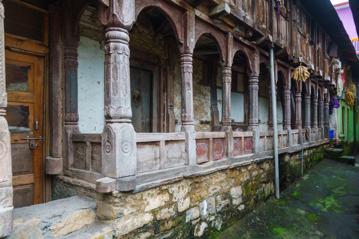 The Carved Wooden Windows In Kumaon Uttarakhand Paper Planes 